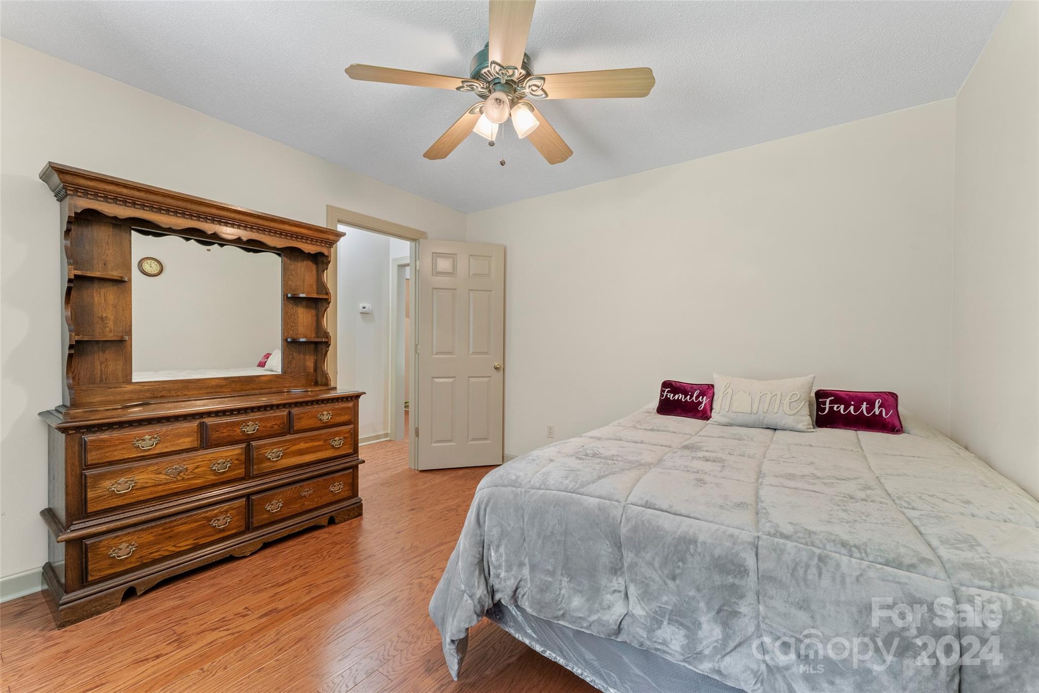 Hunters Ridge - Residential