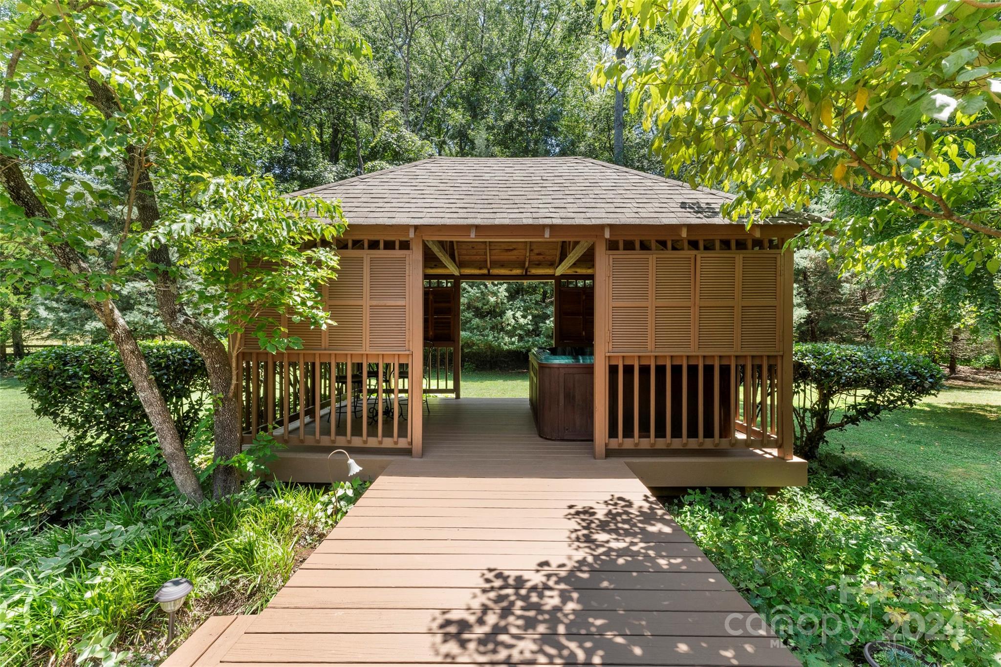 Hunters Ridge - Residential