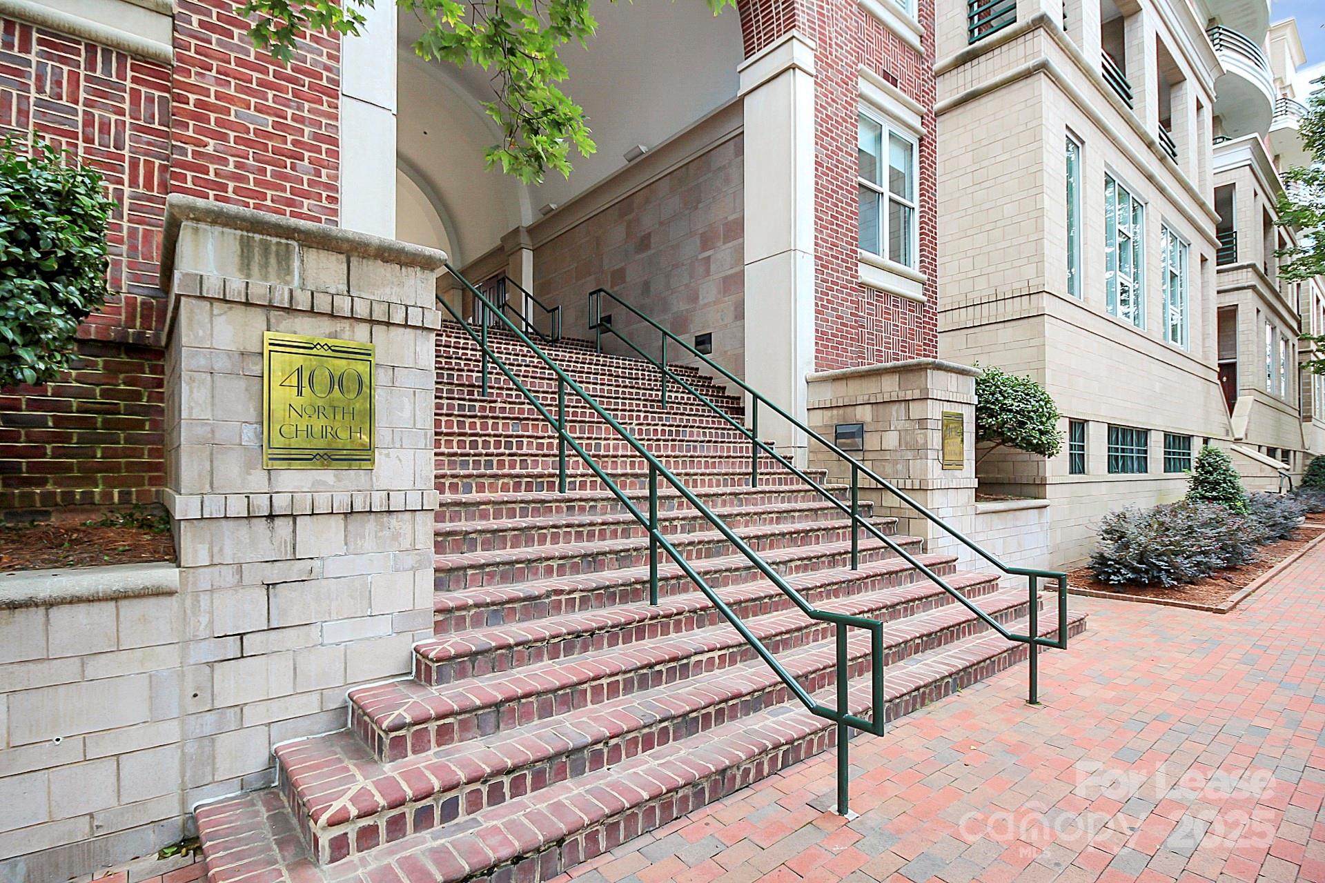 400 Church Street N 414