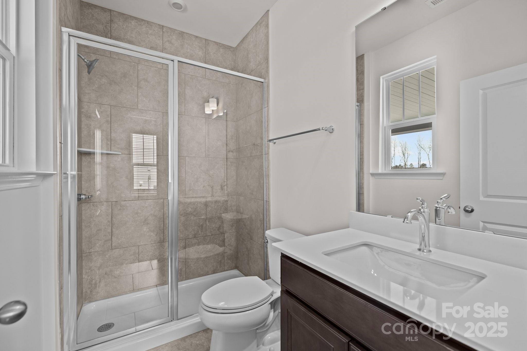 Lakeside Glen - Residential