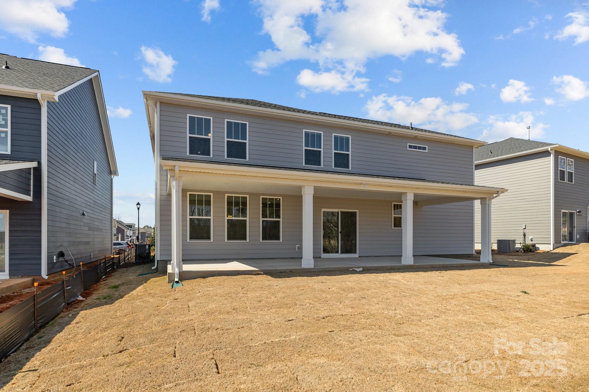 Lakeside Glen - Residential