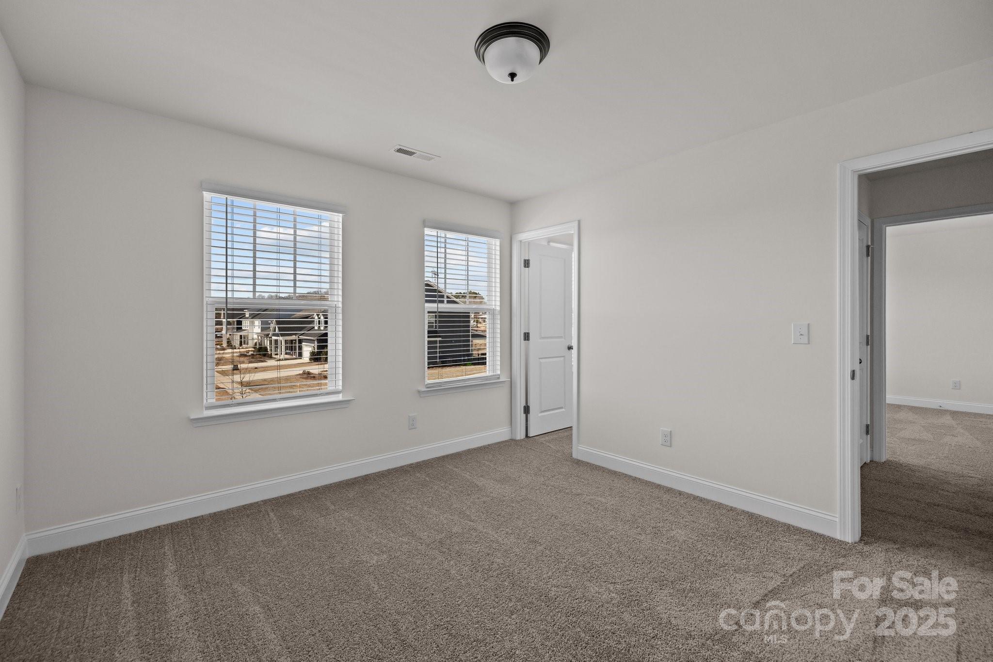 Lakeside Glen - Residential