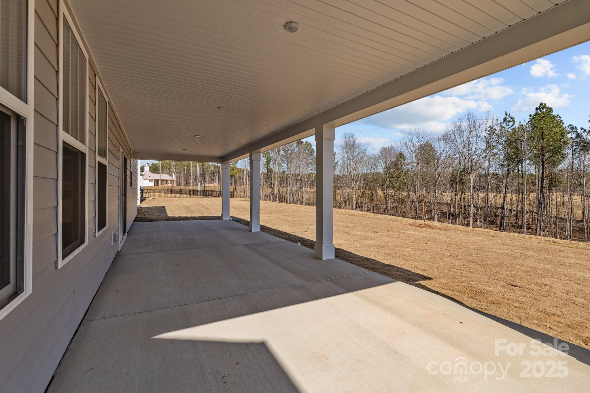 Lakeside Glen - Residential