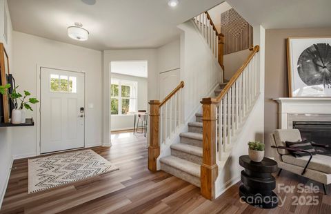 2032 Waxhaw Crossing Drive 253 Waxhaw NC 28173