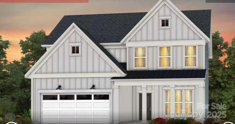 2032 Waxhaw Crossing Drive 253 Waxhaw NC 28173