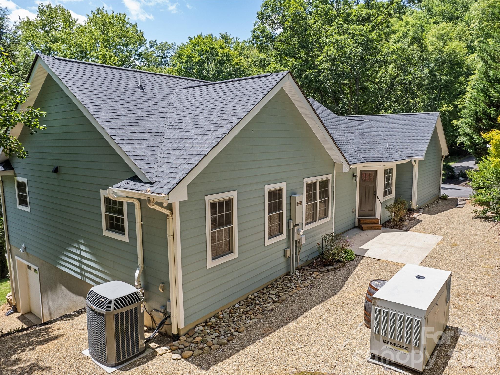 4 Leisure Wood Drive