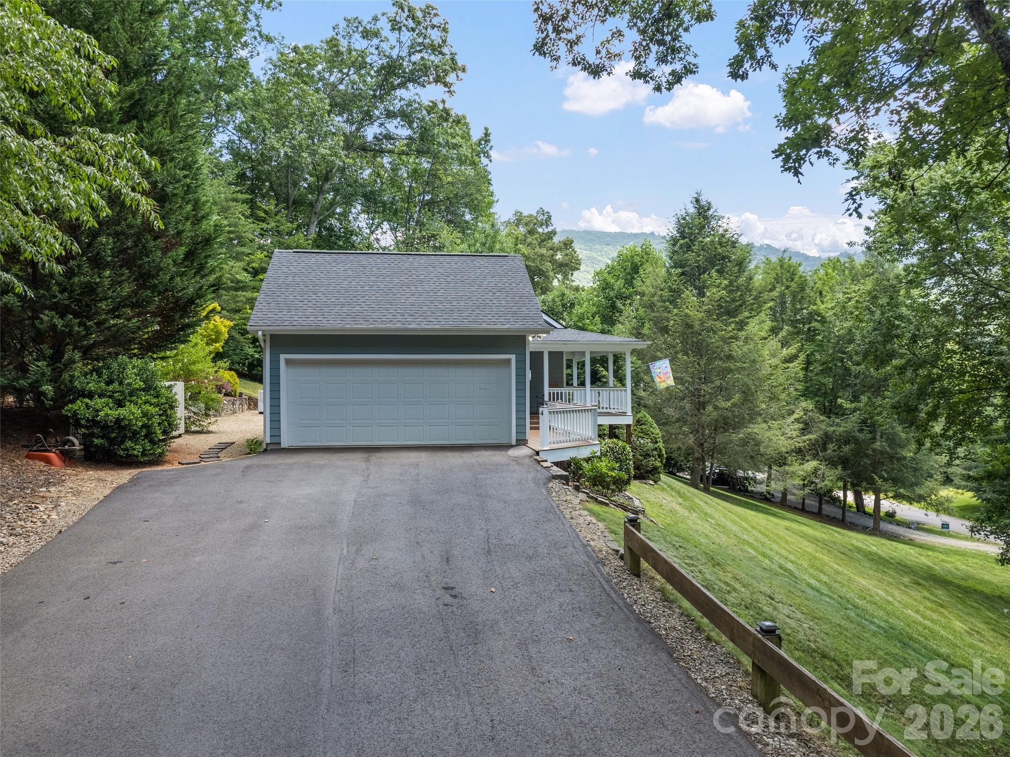 4 Leisure Wood Drive