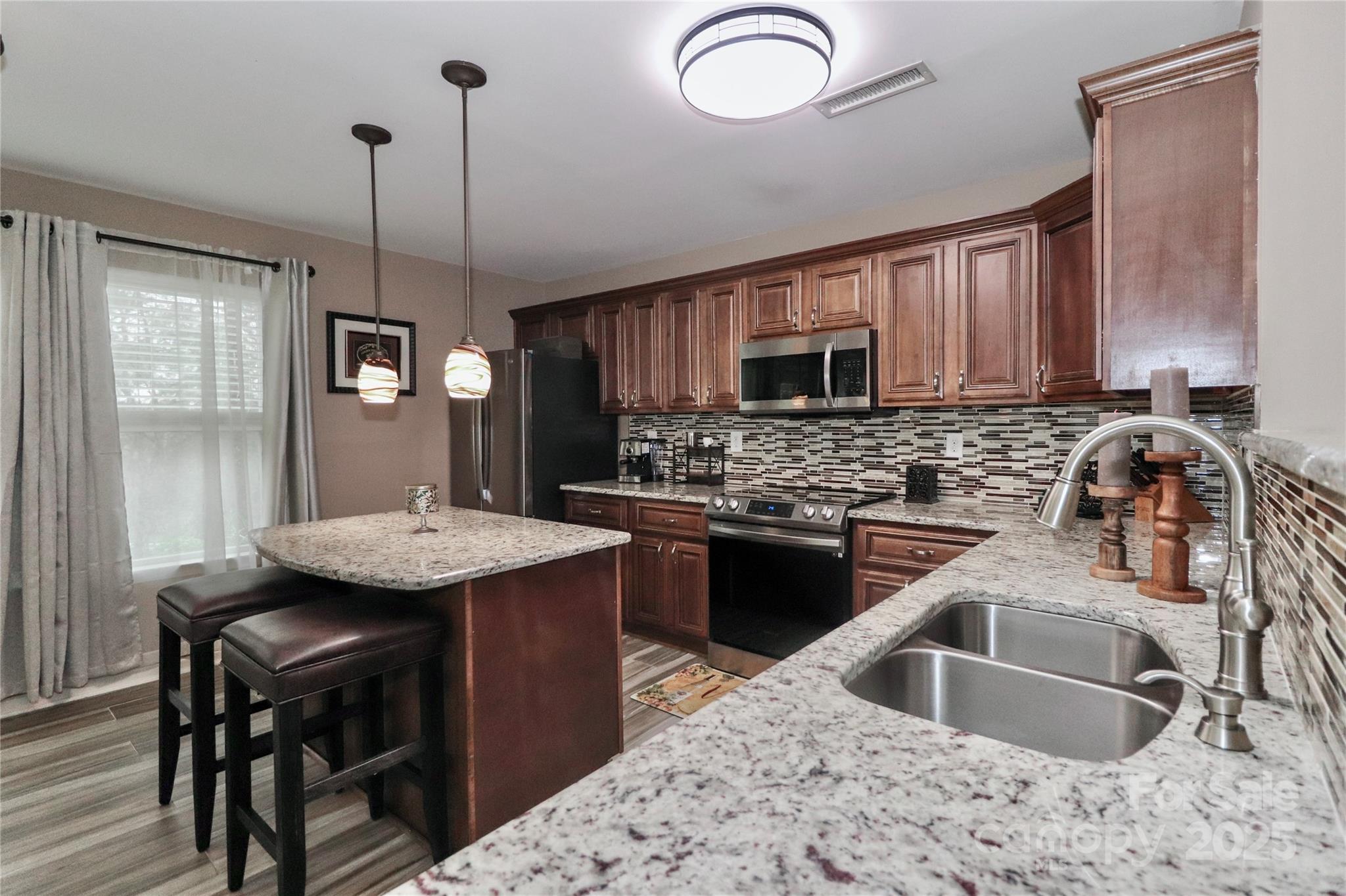 Valleybrook - Residential