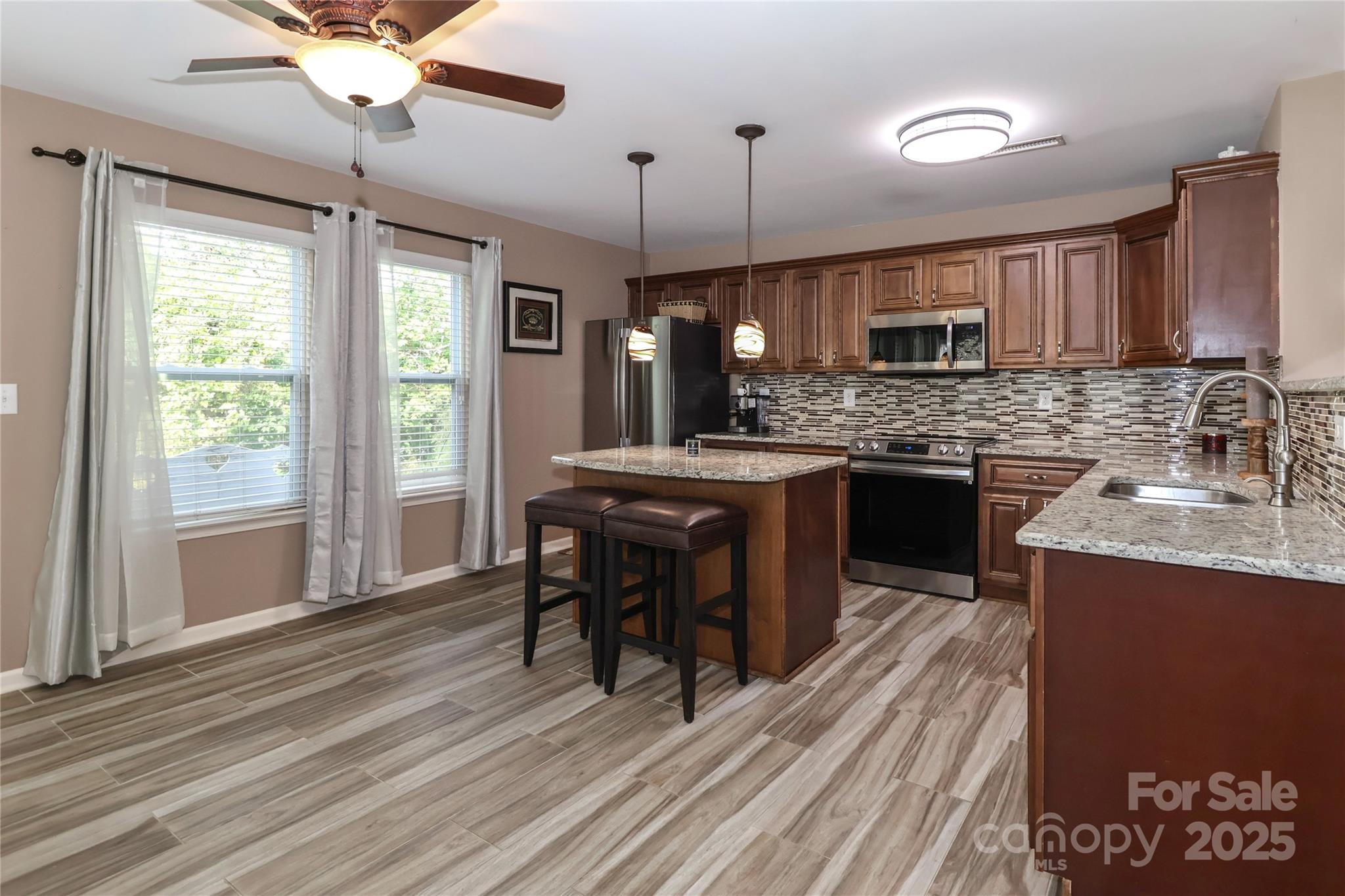 Valleybrook - Residential