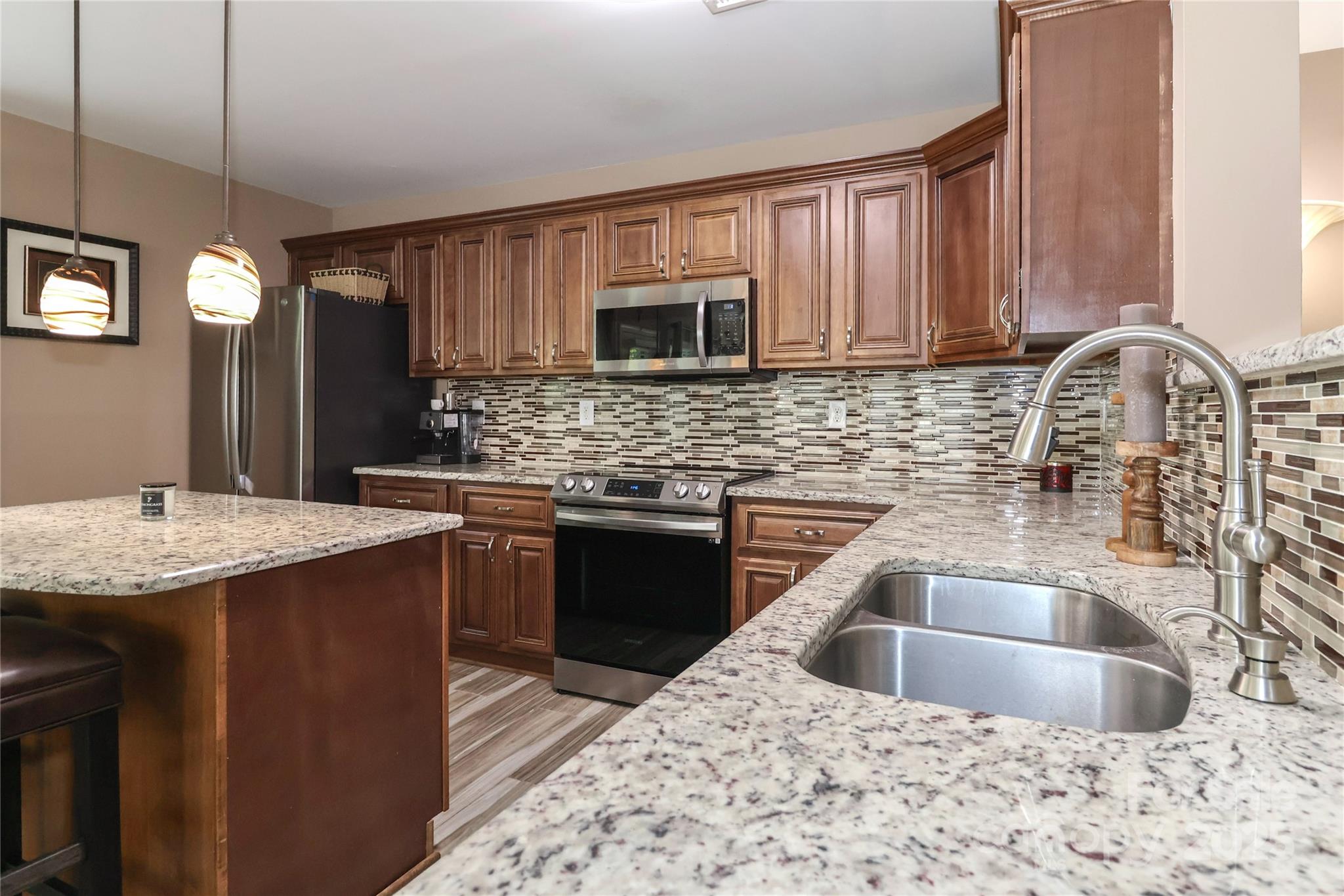 Valleybrook - Residential