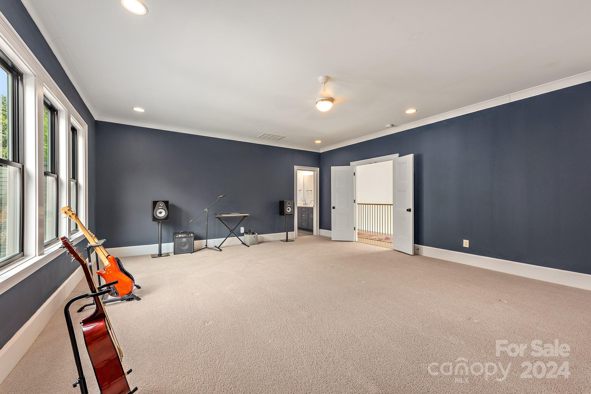 Barclay Downs - Residential