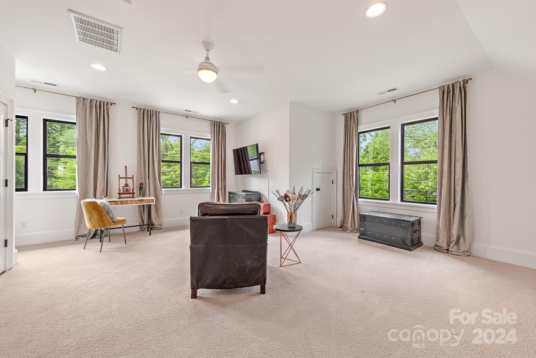 Barclay Downs - Residential