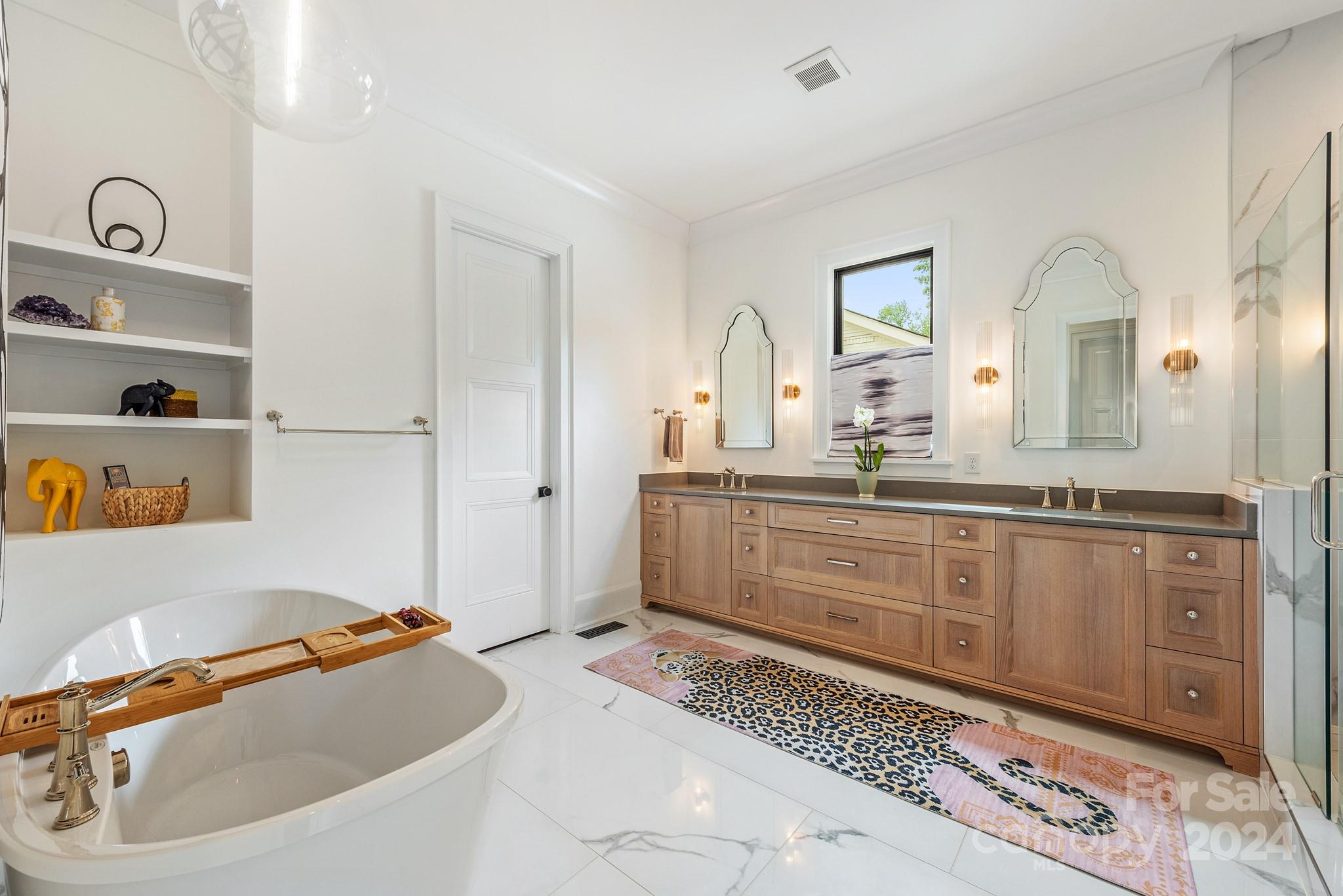 Barclay Downs - Residential