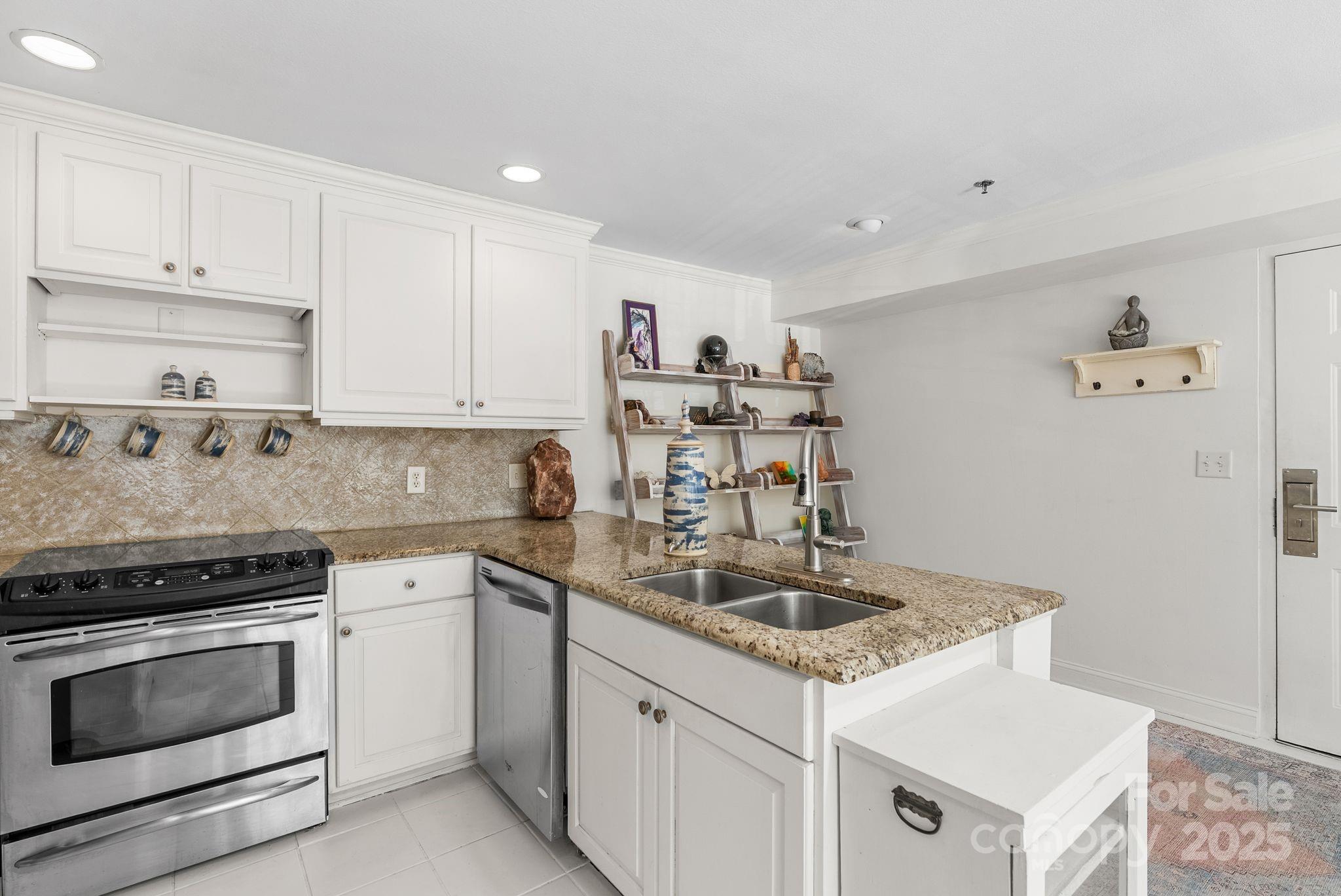 Residences At Biltmore - Residential