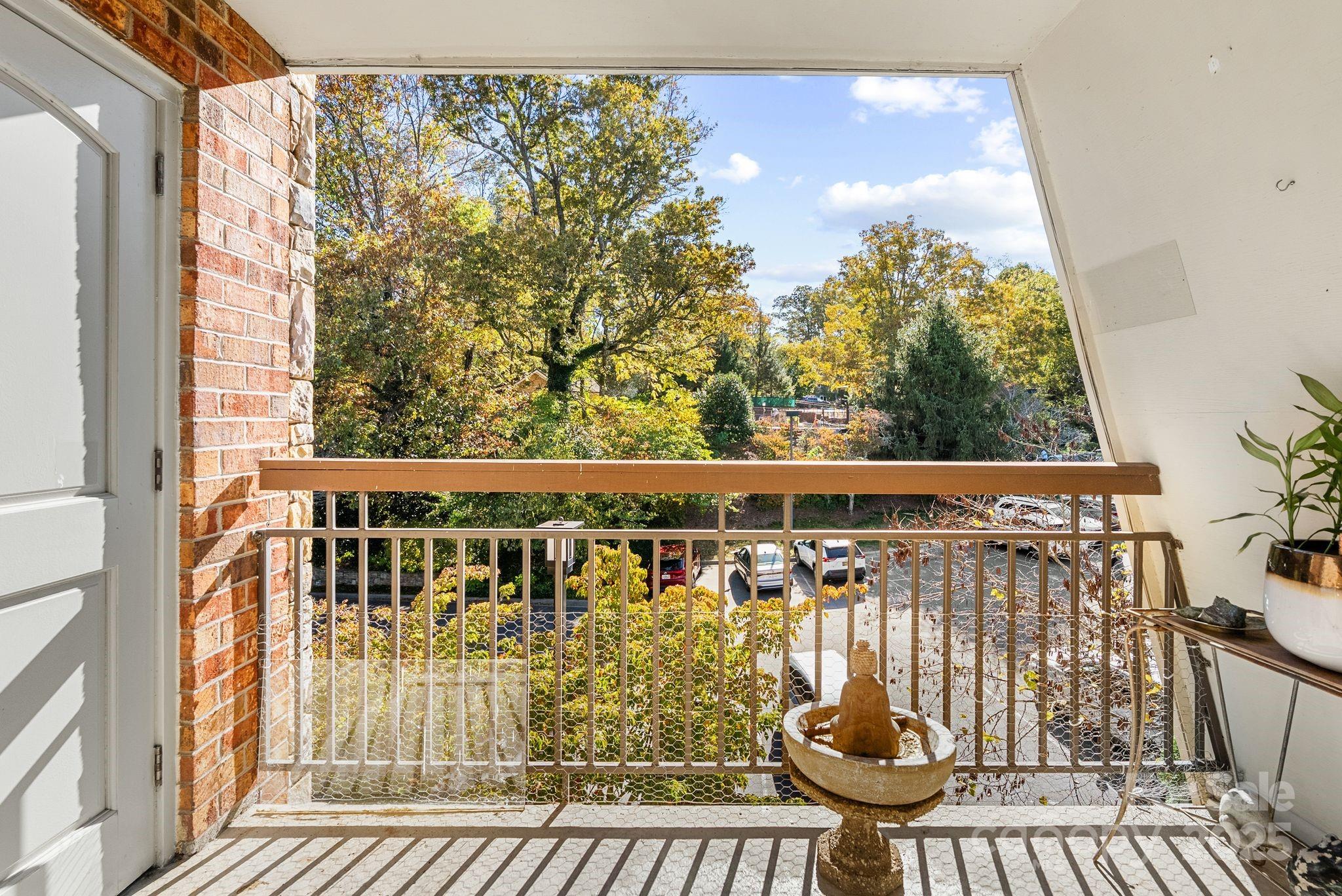 Residences At Biltmore - Residential