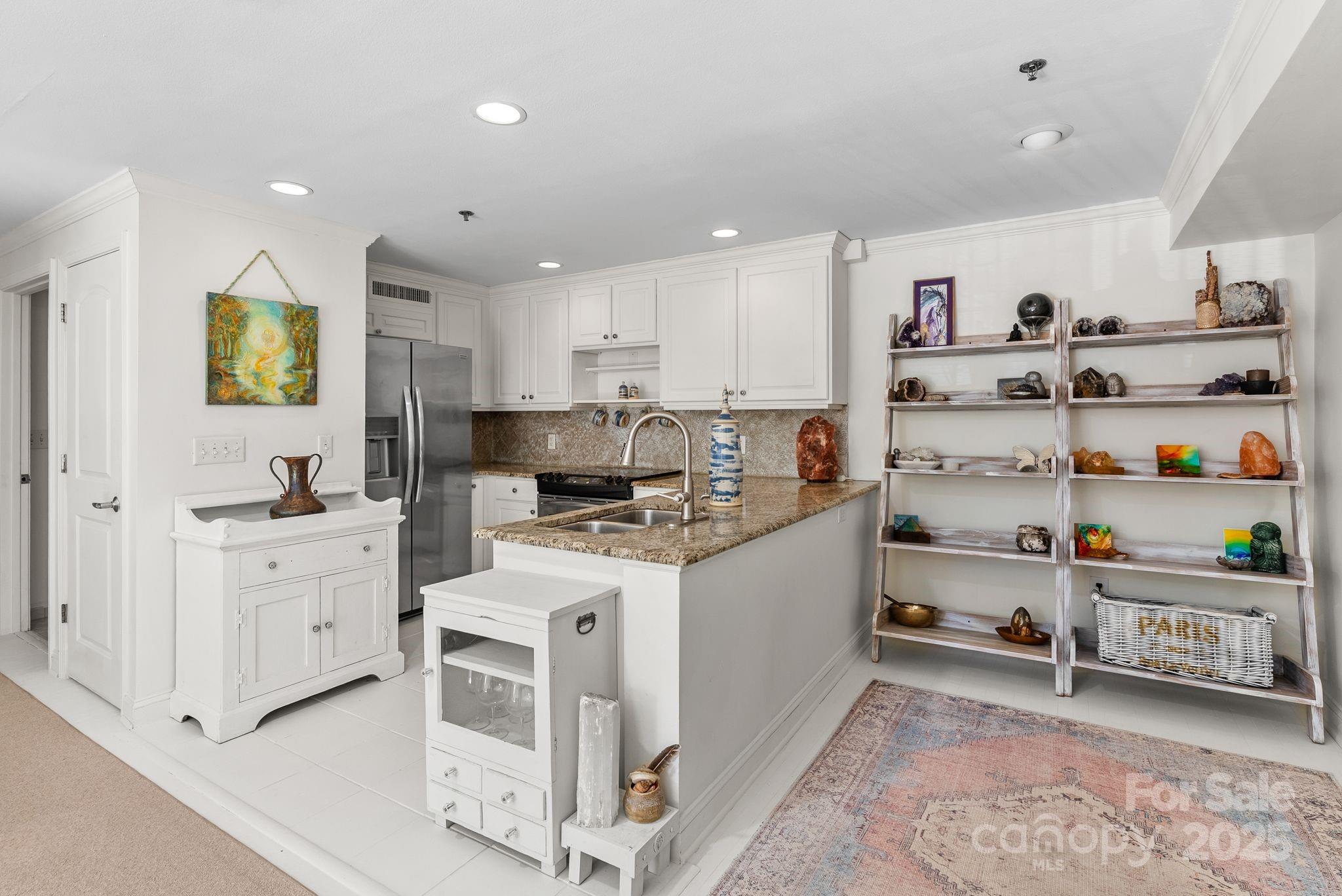 Residences At Biltmore - Residential