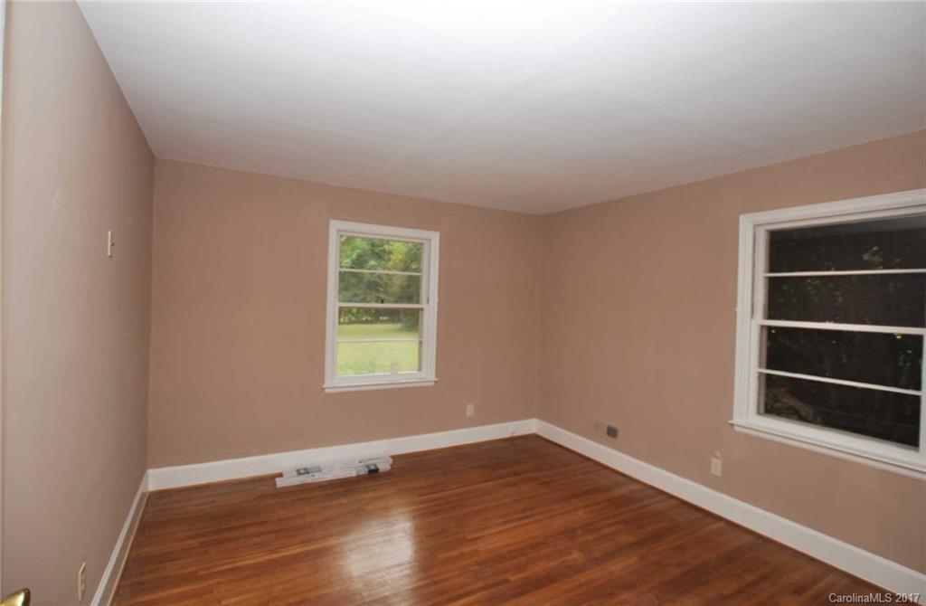 Mammoth Oaks - Residential Lease