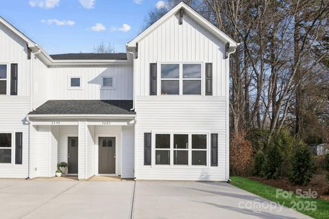 5403 Toano Road Charlotte NC 28215