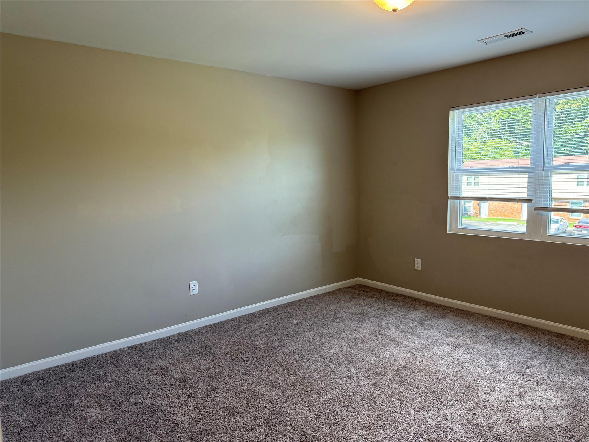 Annecy - Residential Lease