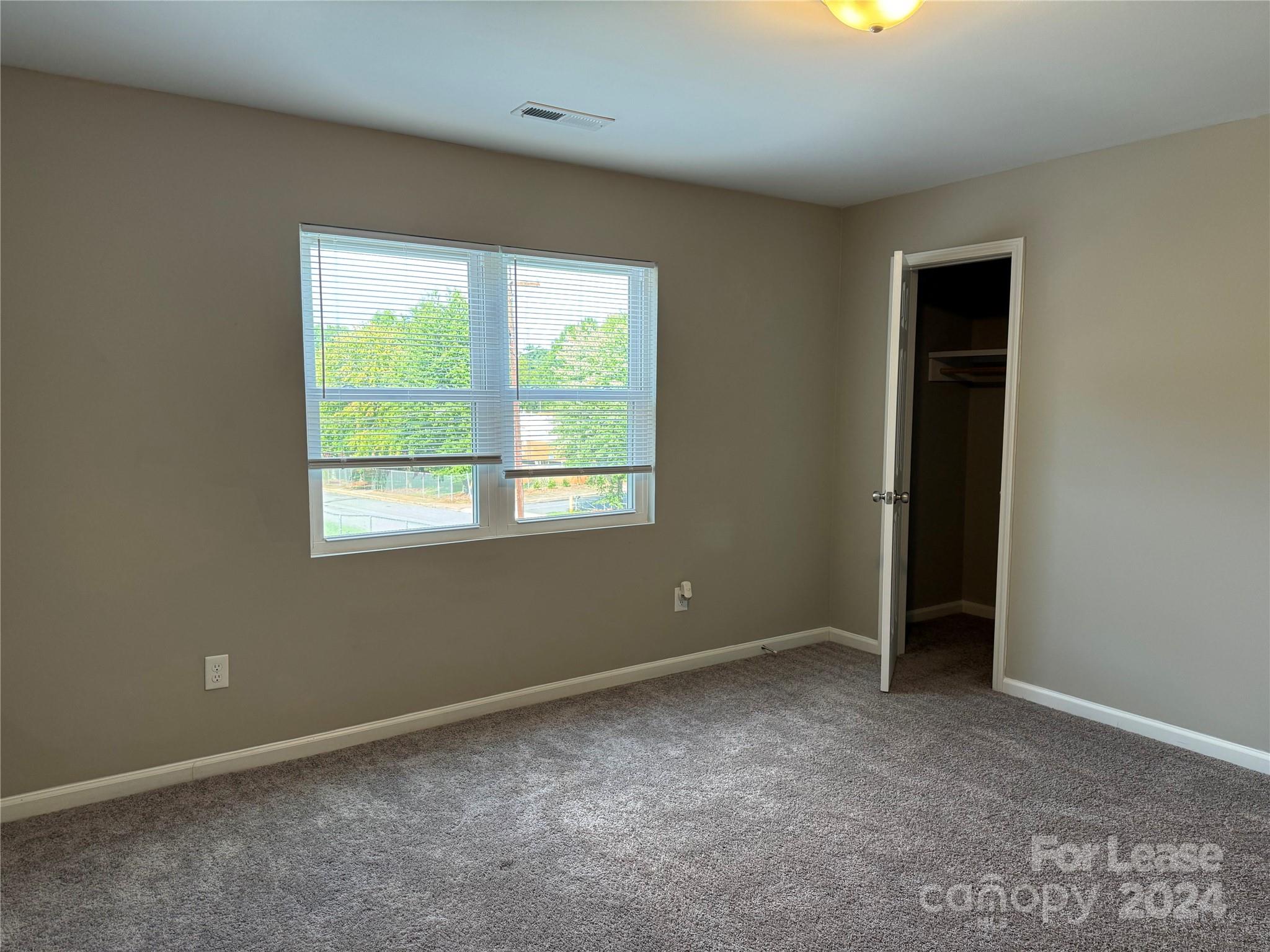 Annecy - Residential Lease