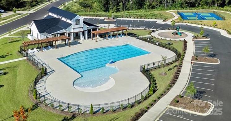 Moore Farm - Residential