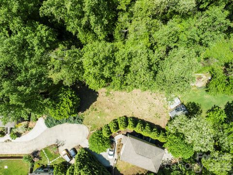 20 Riverlink Lane Asheville NC 28806