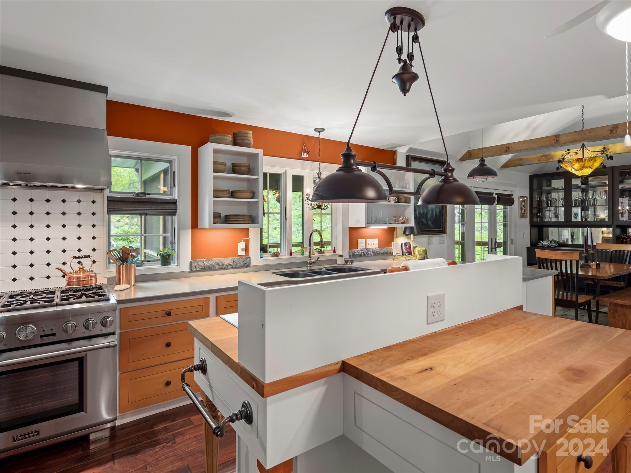Holston Village - Residential