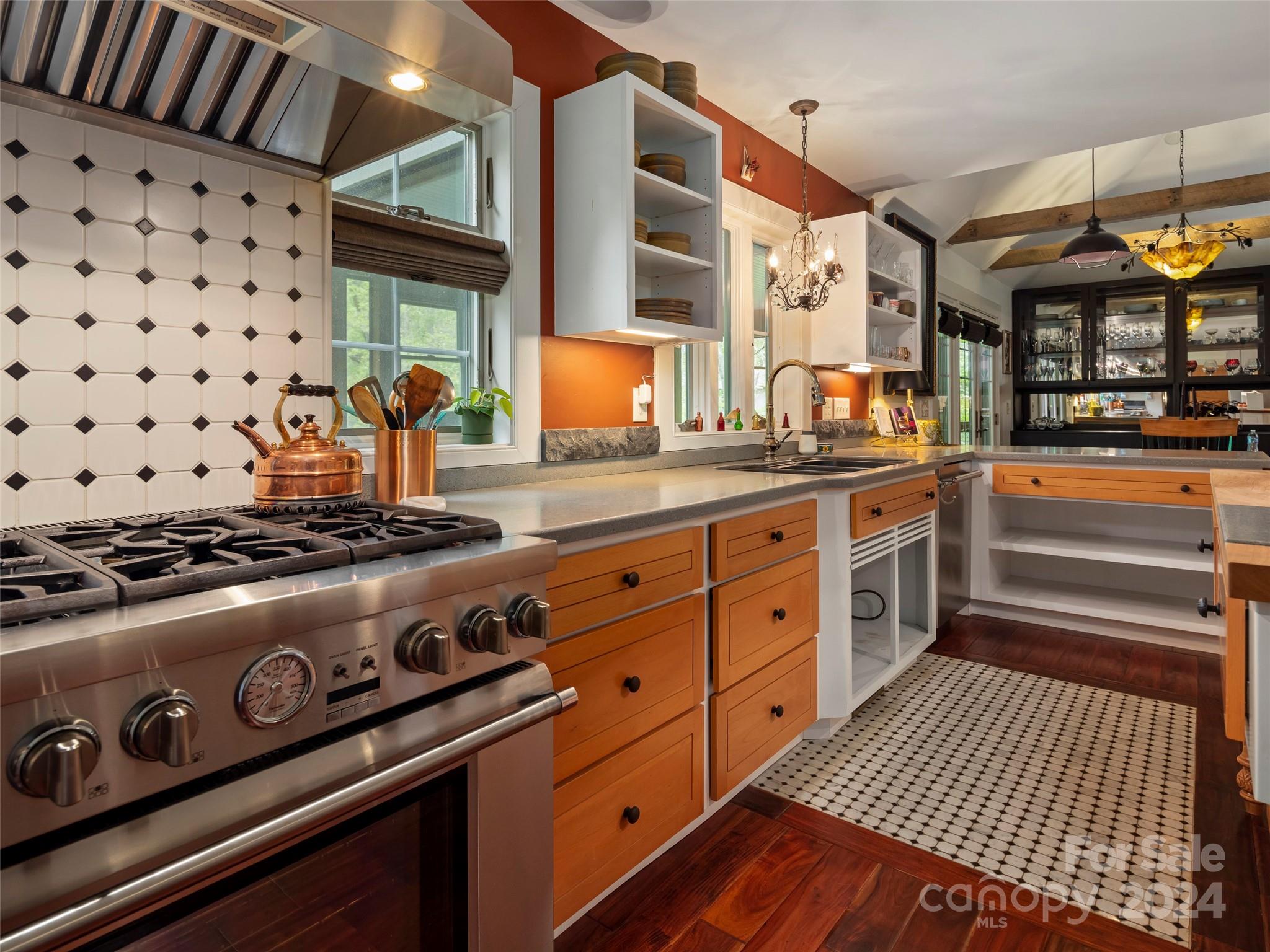 Holston Village - Residential