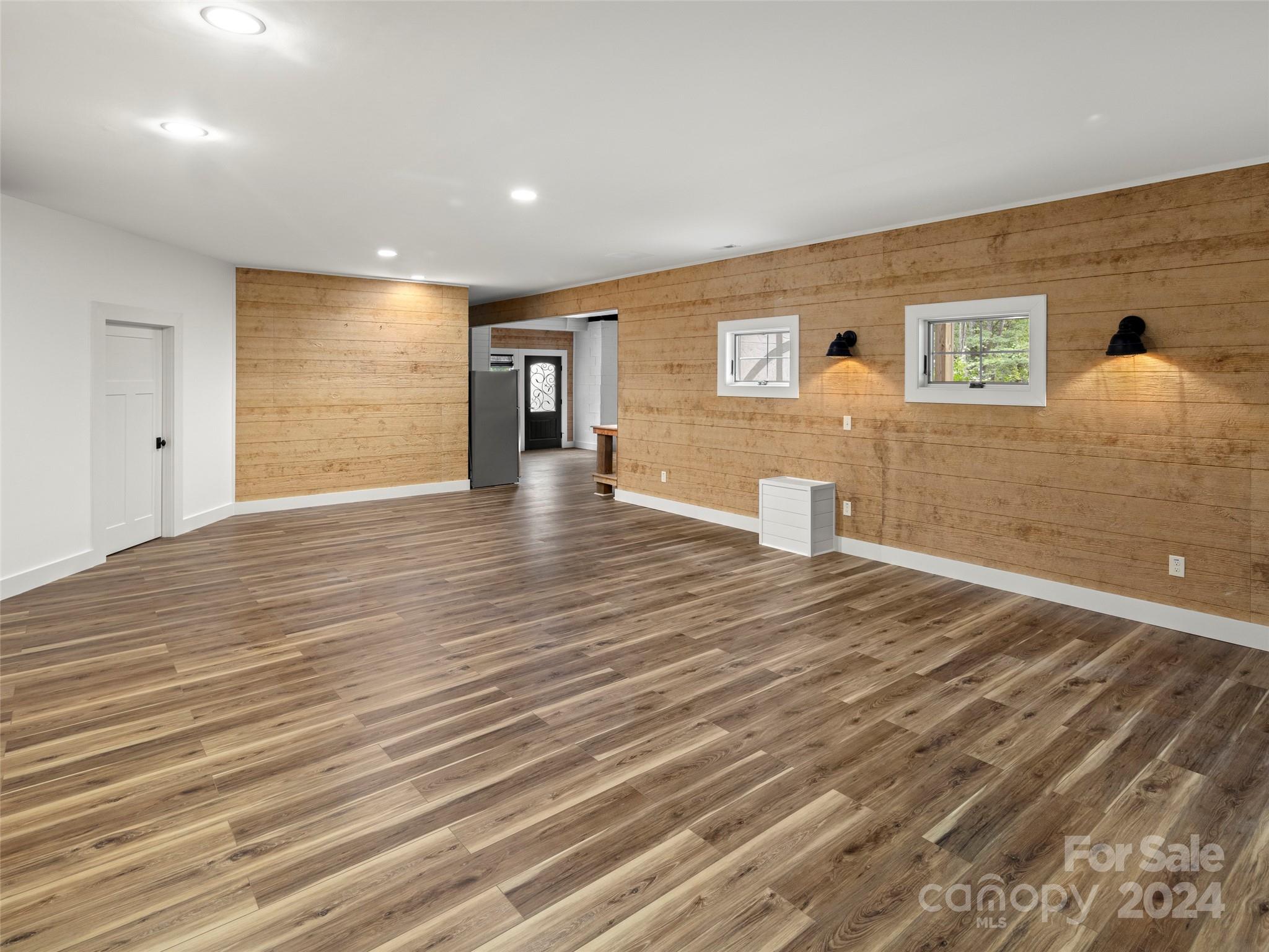 Holston Village - Residential