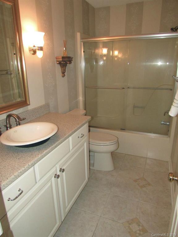 Olde Williamsburg - Residential