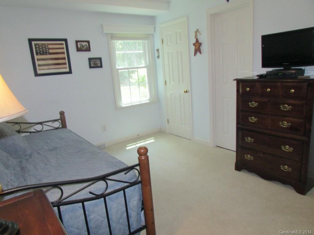 Olde Williamsburg - Residential