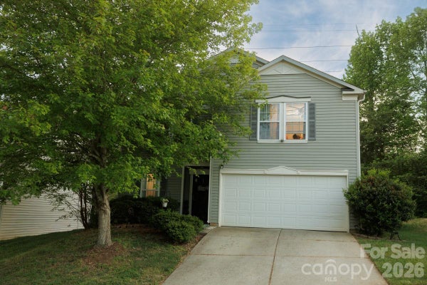 6135 BLUE ASH LN, CHARLOTTE, NC 28215 - Image 6abbd94d14acc6977e91bb271ea4fd1f/565607417
