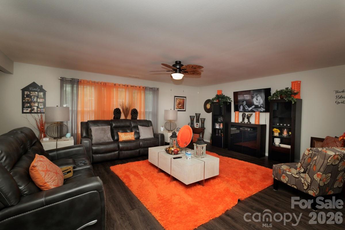 Kingstree - Residential