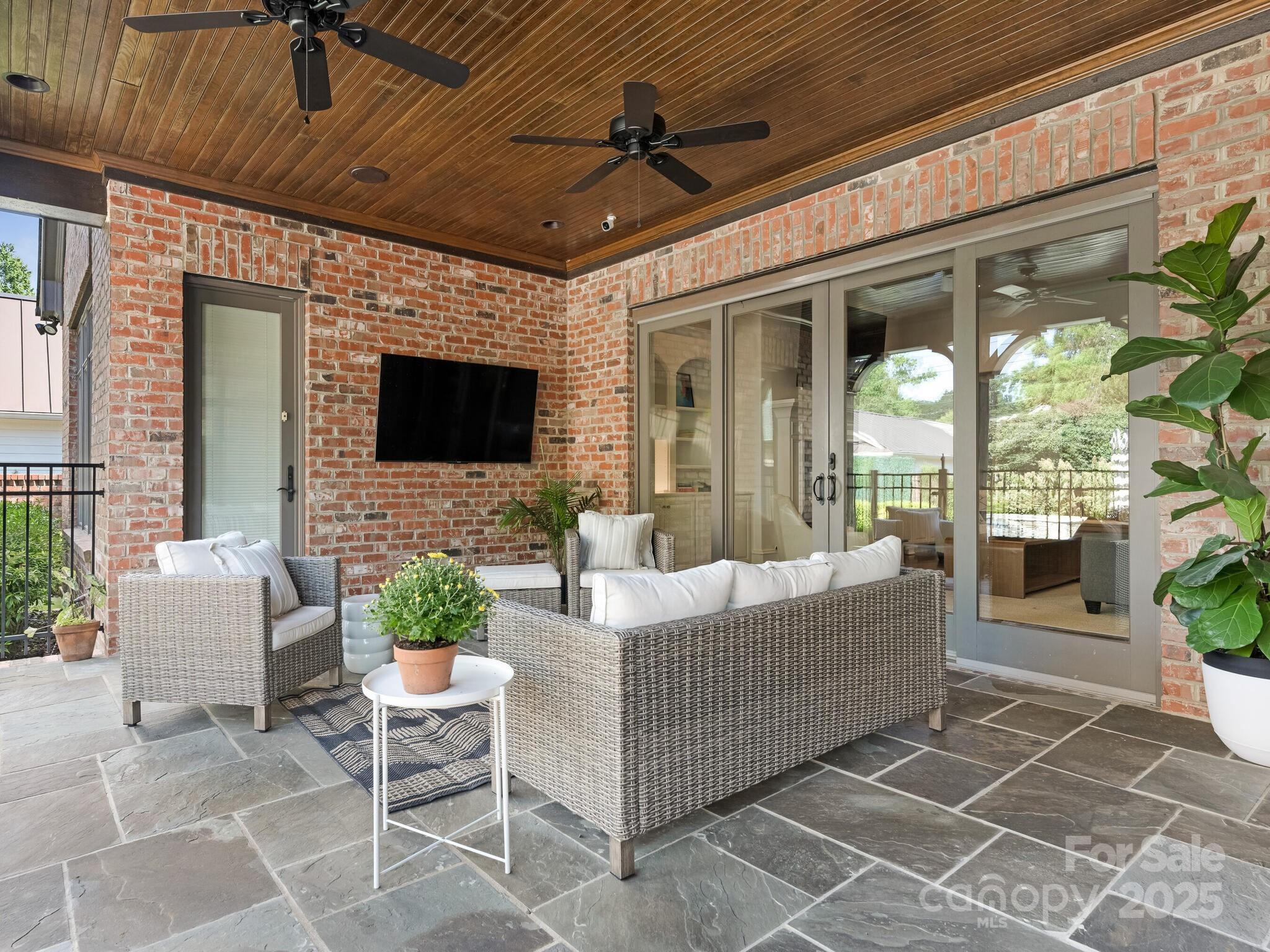 Myers Park - Residential