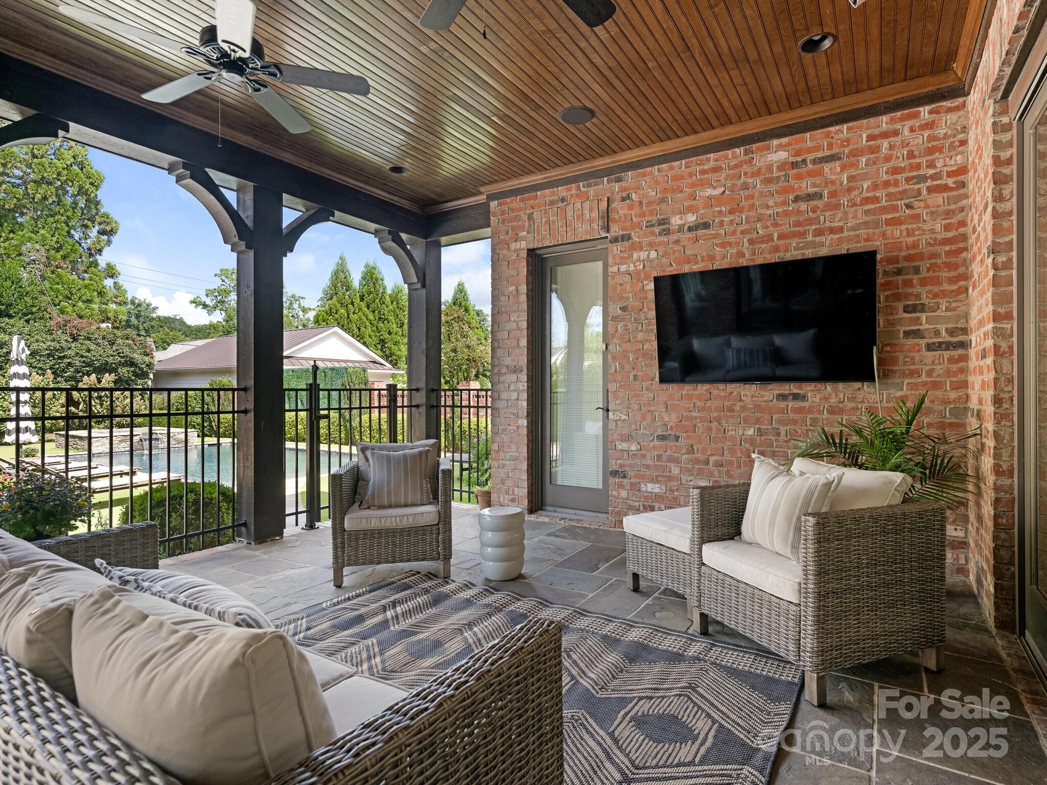 Myers Park - Residential