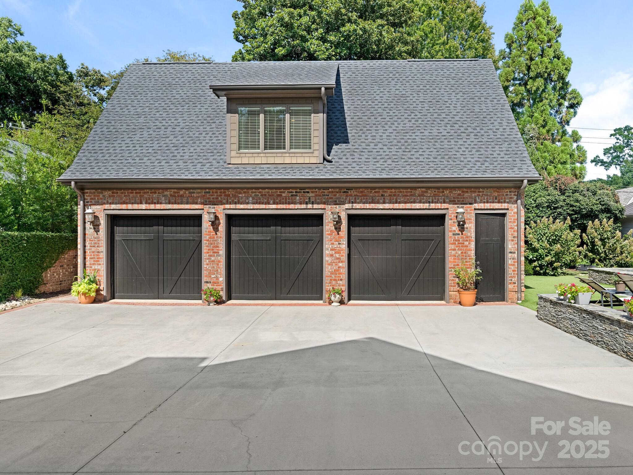 Myers Park - Residential