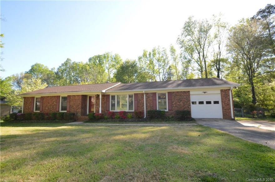 Immaculate & beautifully maintained brick ranch on .44 acres. From the moment you step in, you will notice the loving care that has gone into this hm. Fresh paint t'out, new carpet in great rm. So many updates:Vinyl tilt-in windows, gutter guards, newer roof, newer garage door&opener, newer HVAC system. Washer, dryer & refrig remain. Gorgeous sunroom overlooking fenced bkyard. Formal living & dining rms. Master bedroom w/two closets. Master BA w/step-in shower. One car garage.Workshop. Must See!