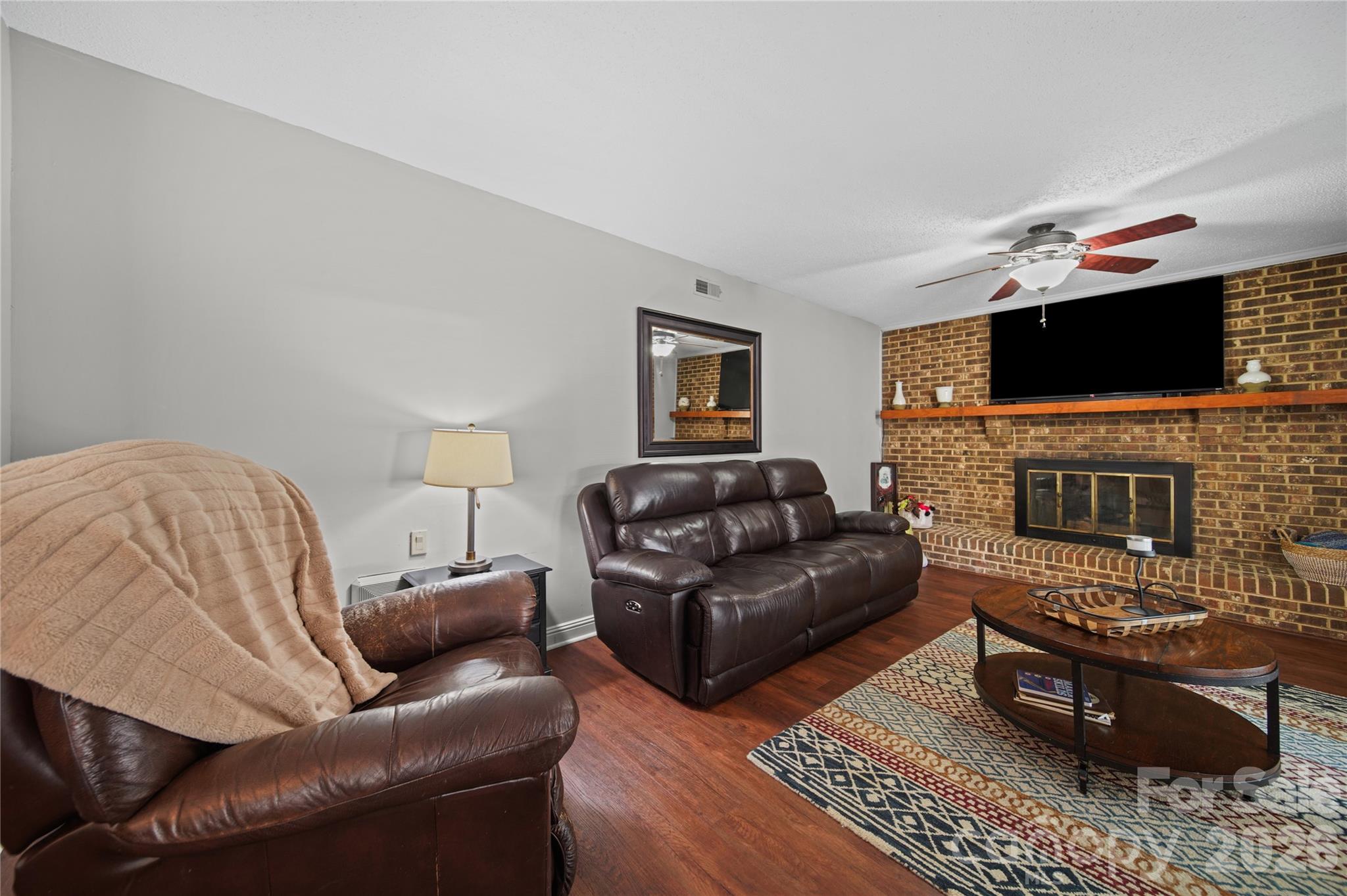 Shadow Lake - Residential