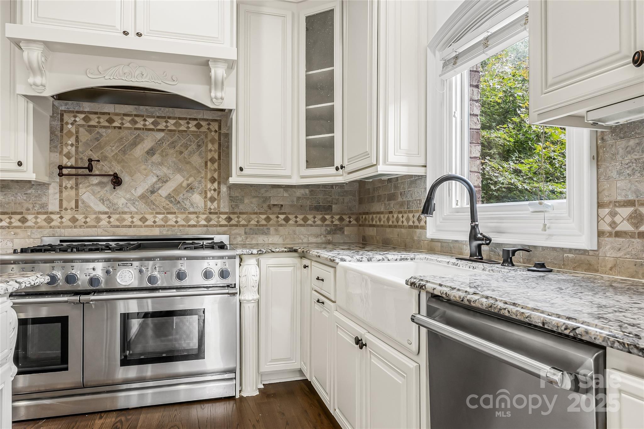 Chatelaine - Residential