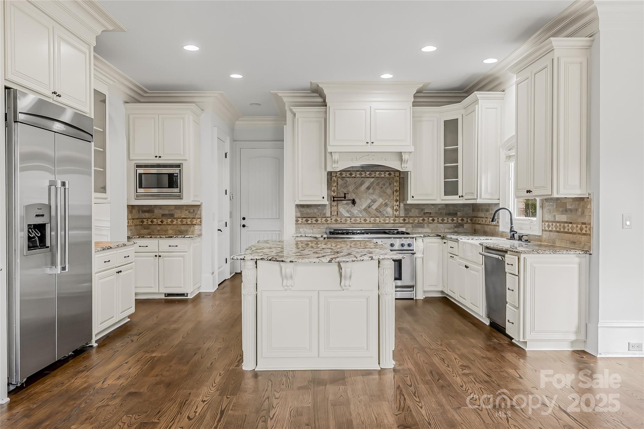 Chatelaine - Residential