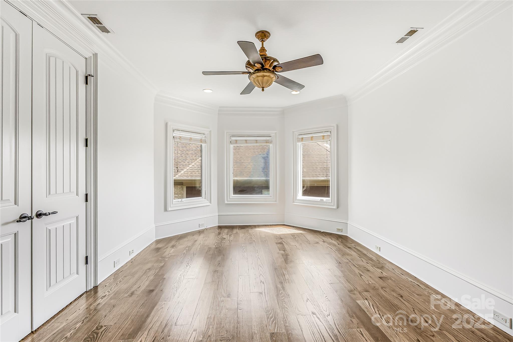 Chatelaine - Residential