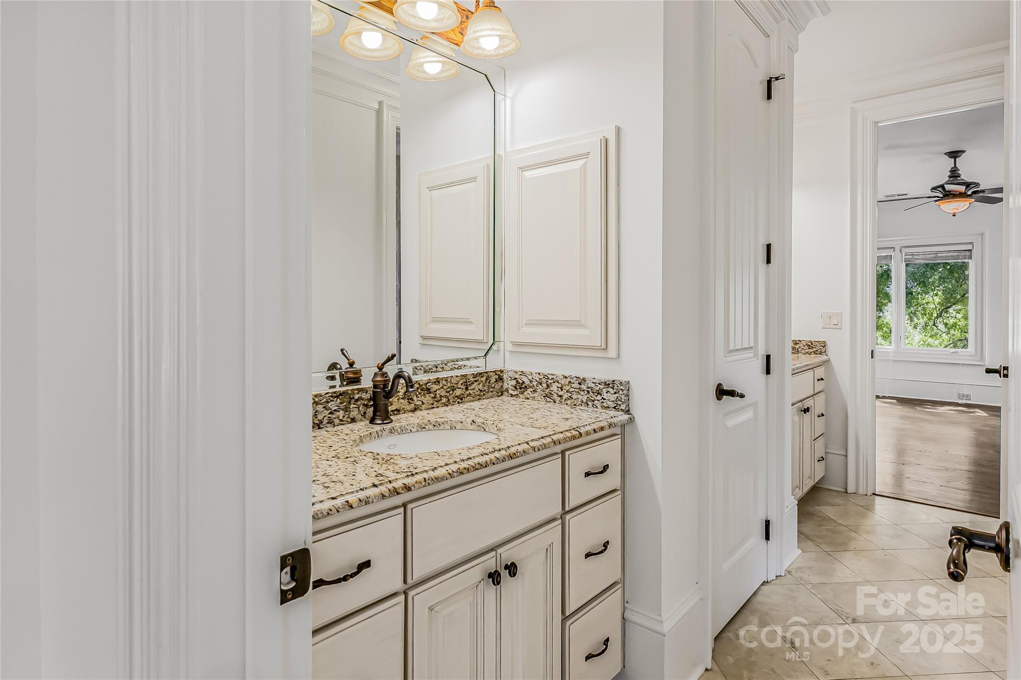 Chatelaine - Residential