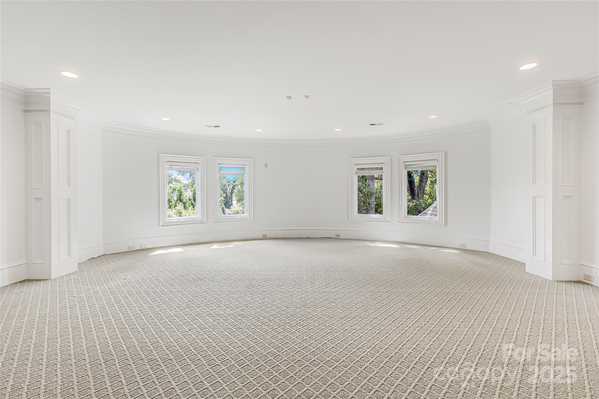 Chatelaine - Residential