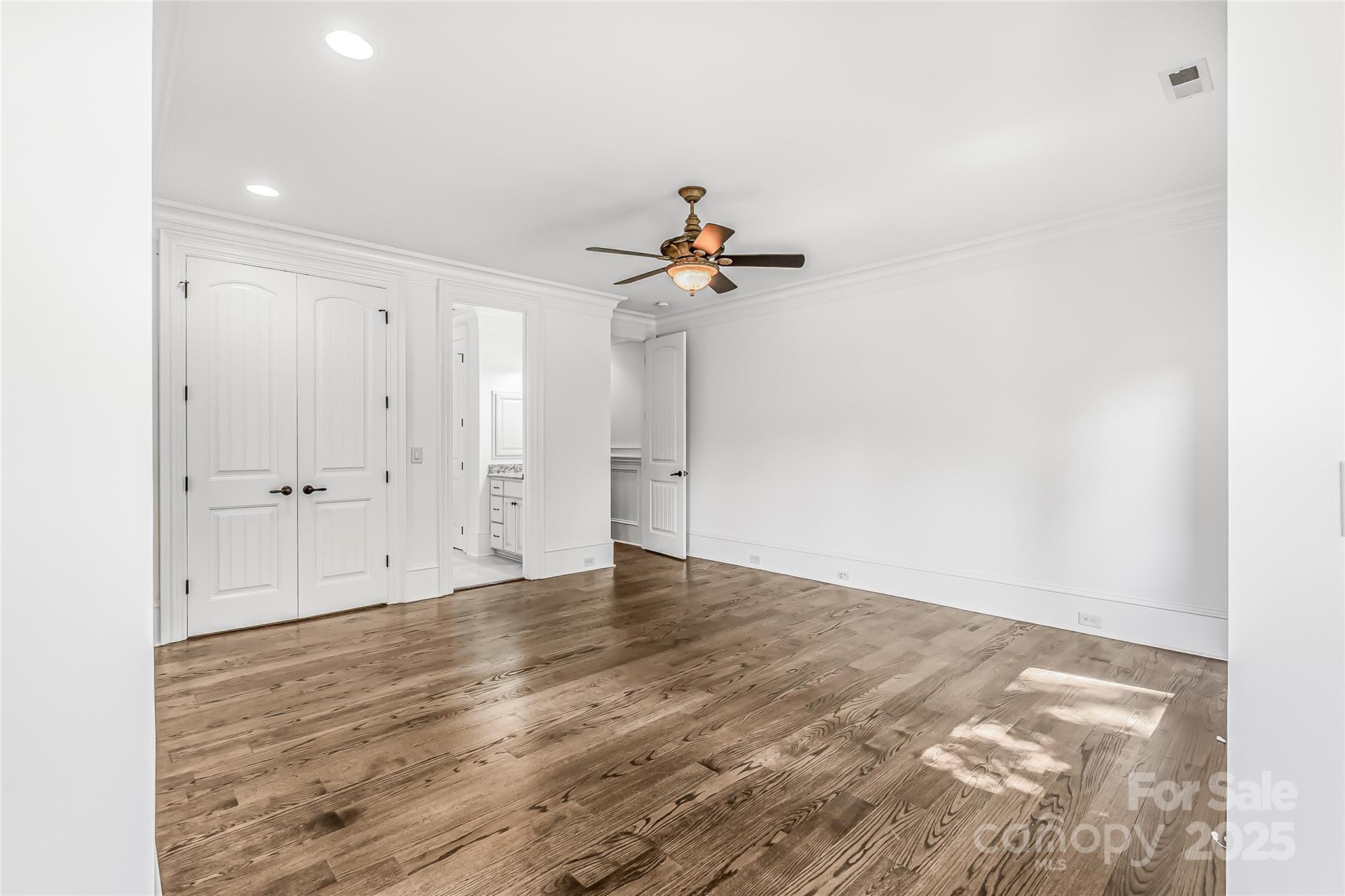 Chatelaine - Residential