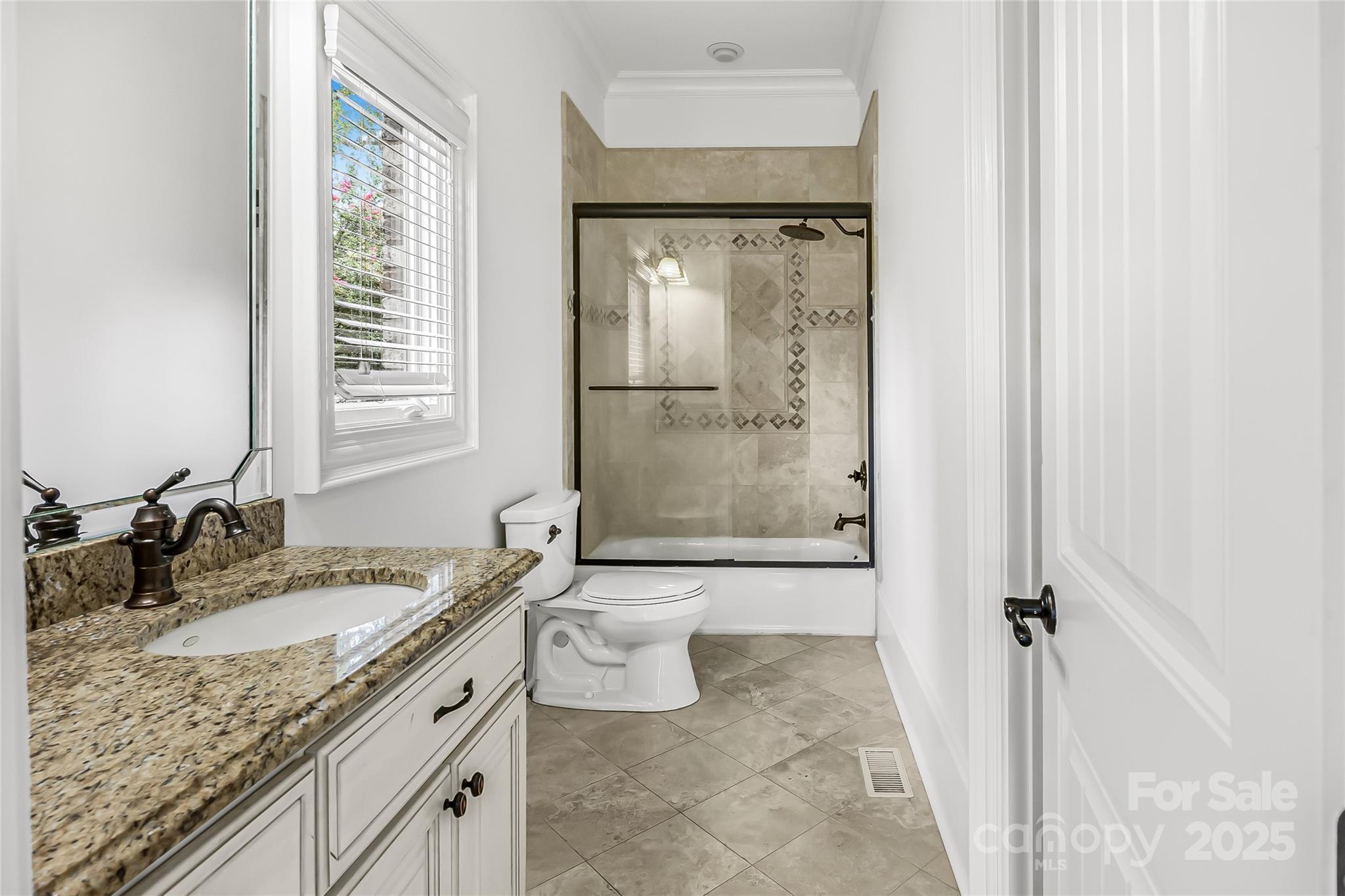 Chatelaine - Residential