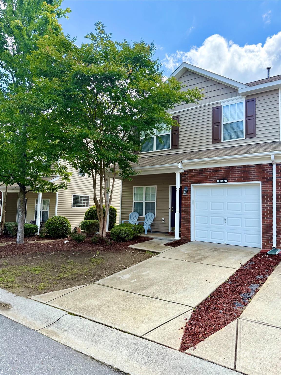 Charlotte Pines - Residential