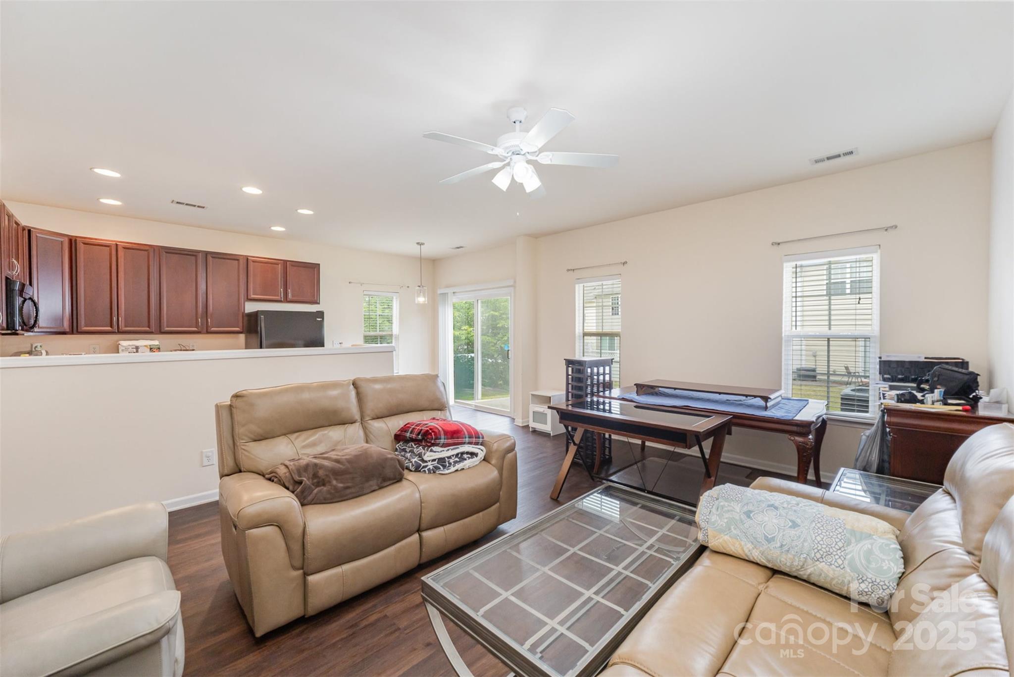 Charlotte Pines - Residential