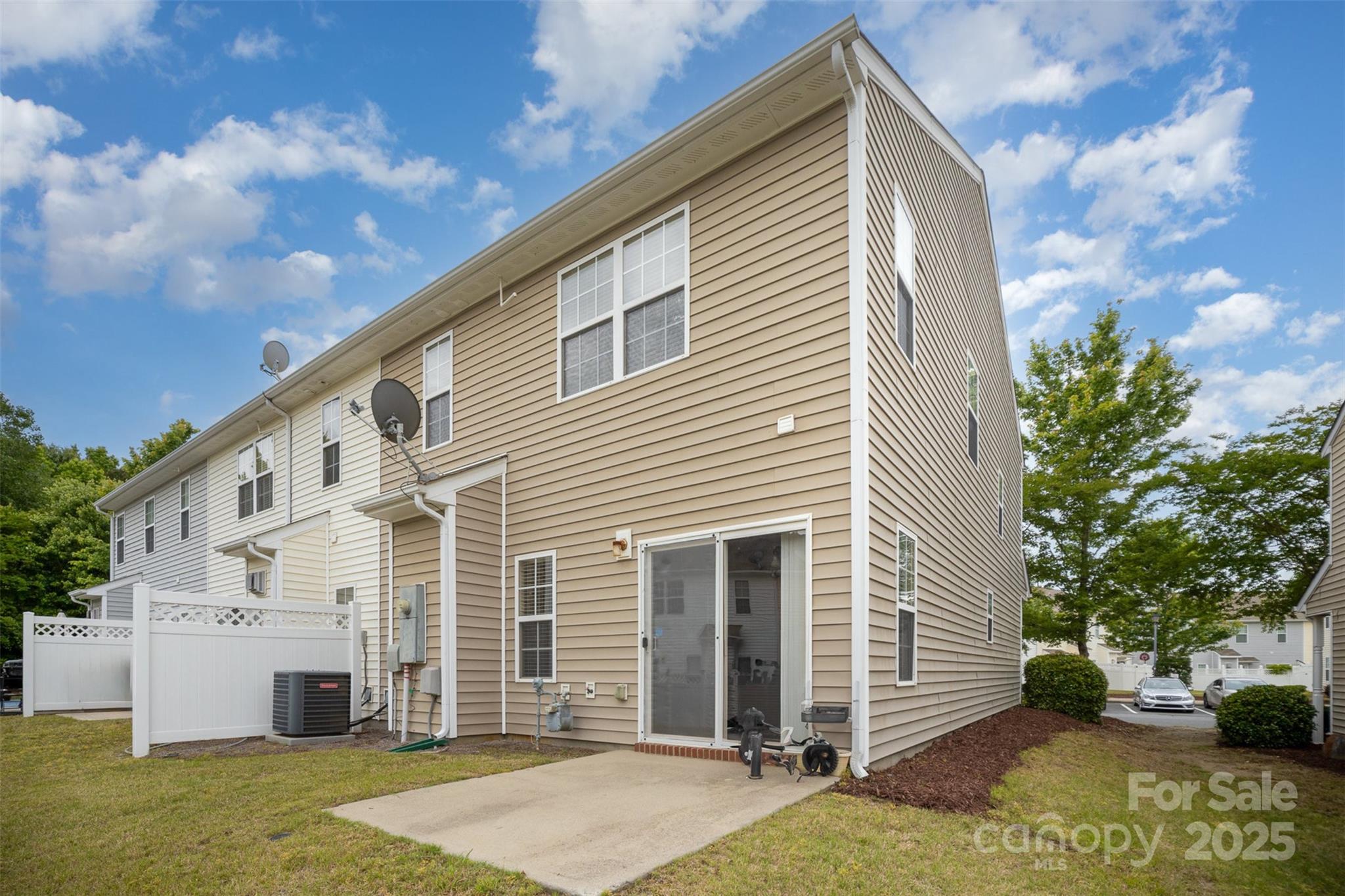Charlotte Pines - Residential