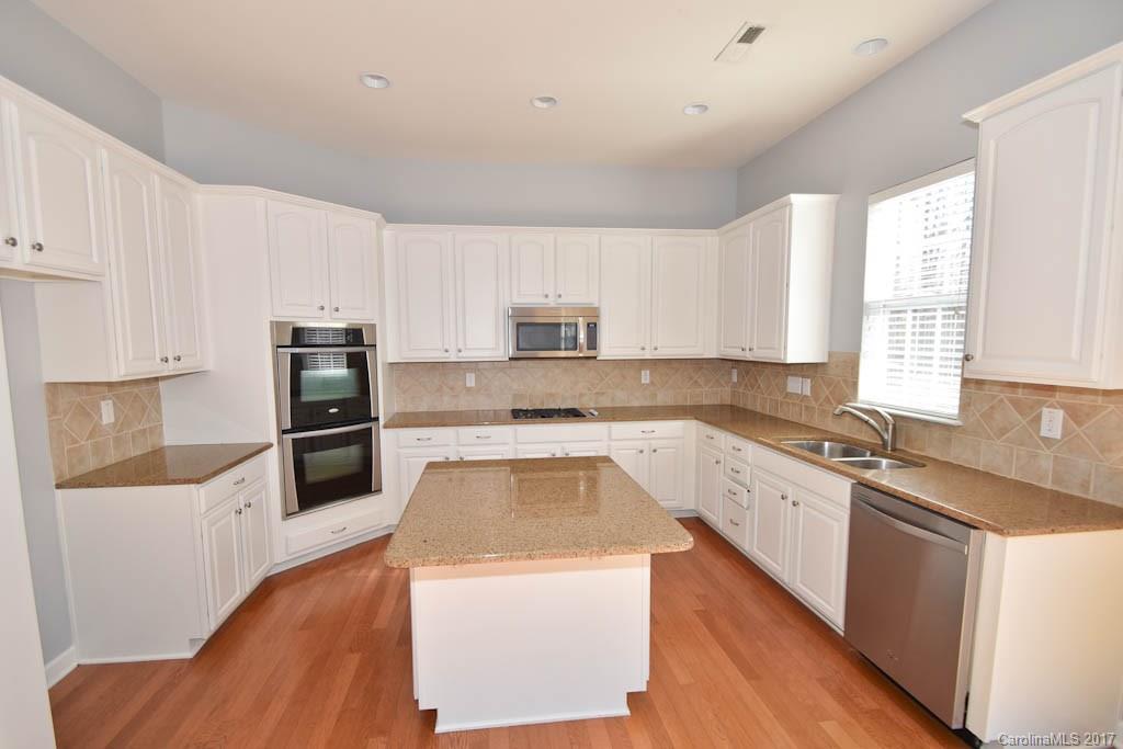 Wesley Oaks - Residential