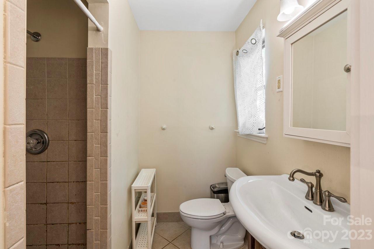 Beverly Woods - Residential